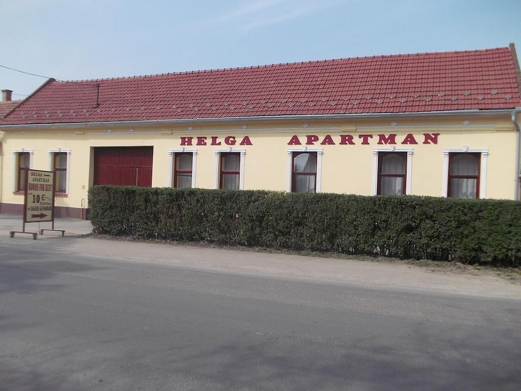 Helga Apartman Mako Exterior photo